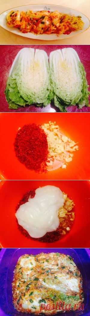 Острая корейская капуста Кимчи | На кухне у Эйны
2 кочана пекинской капусты
8 зубчиков чеснока
4 см. корня имбиря
1 чашка соли крупного помола
200 гр. перца чили (или красный перец крупного помола)
8 стебельков зеленого лука
2 зеленые редьки (или дайкон)
1/2 стакана рыбного соуса
3 ст.л рисовой муки
2 морковки