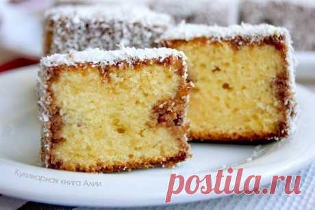 Нежное пирожное, тающее во рту!

Очень вкусное, нежное, мягкое и тающее во рту пирожное. В то же время очень простое и быстрое в приготовлении!

Понадобится:

Бисквит:

3 яйца
150 г сахара
100 мл раст.масла без запаха
125 мл молока
0,5 ст.л. разрыхлителя
1 ст.л. ванильного сахара
250 г муки

Соус:

125 мл молока
1 ст.л. какао
50 г сахара
50 г шоколадки

Дополнительно:

кокосовая стружка

Приготовление:

Бисквит:
Яйца,сахар и ванильный сахар положить в миску
Взбивать на выс...