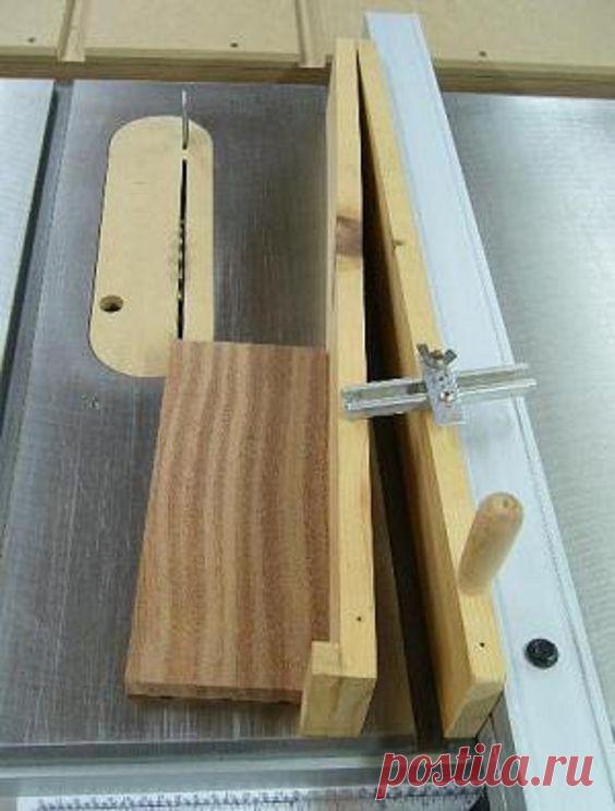 Tablesaw Tapering Jig