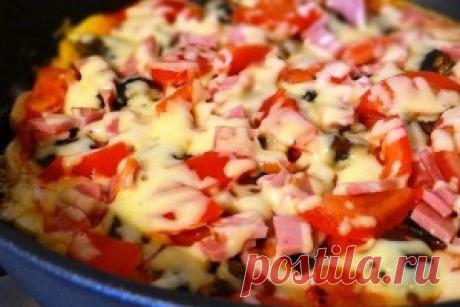 Быстрая пицца на сковороде