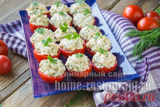 Показываю как приготовить фаршированные помидоры: самые вкусные рецепты с фото. Помидоры фаршированные креветками, творогом, крабовым мясом, сыром и чесноком, рисом и овощами. Сырые фаршированные помидоры и запеченные фаршированные помидоры от Домашнего Ресторана.