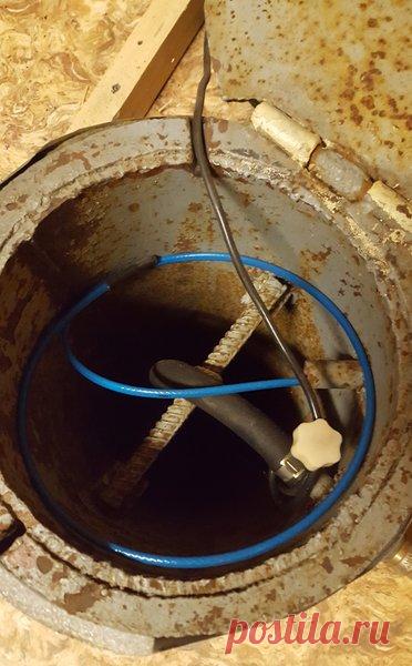Скважина в доме. Обустройство оголовка для вибрационного насоса Малыш | Андрей Ратников | Яндекс Дзен