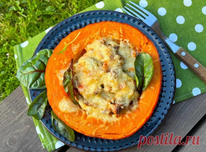 Горшочки из тыквы с курицей