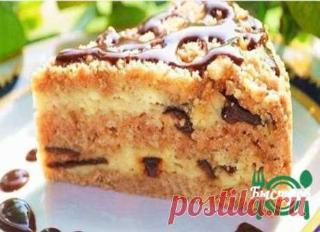 Пирог с творогом и черносливом