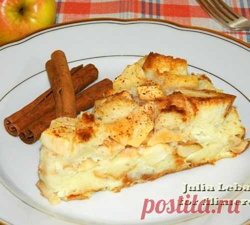 Шарлотка из батона