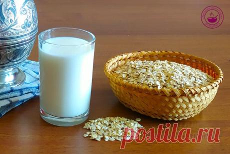 Овсяное молоко ✧ Всё что нужно знать
Статья «Овсяное молоко ✧ Всё что нужно знать » входит в цикл публикаций под названием » Молоко, которое растёт«. В предыдущих статьях были рассмотрены основные достоинства и недостатки кокосового, миндального и соевого молока. Подробную информацию об этих видах растительного молока можно узнать, если сойти по ссылкам: Соевое молоко Кокосовое молоко Миндальное молоко А для того […]
Читай дальше на сайте. Жми подробнее ➡