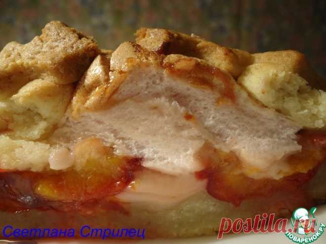 Песочный пирог со сливами в розовой пенке Кулинарный рецепт