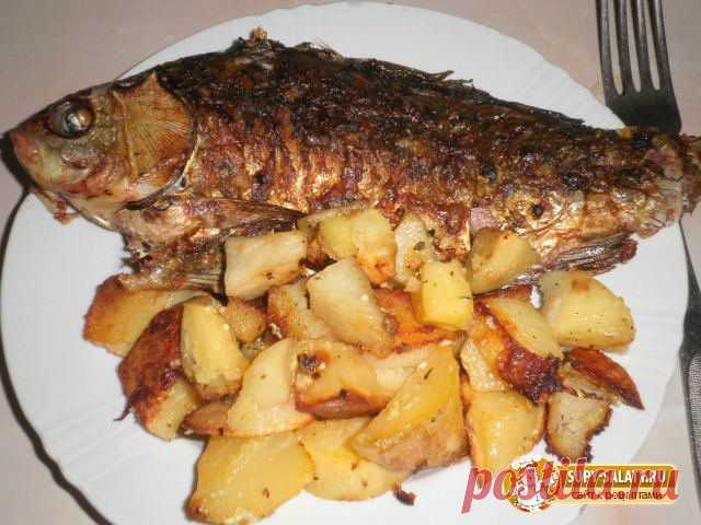 Рыба с картошкой в духовке.