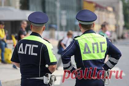 Полицейский сдал дававшего ему взятку бывшего российского депутата