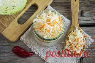 Полезный Доктор | Здоровье Продукты для укрепления иммунитета 

Зимой наша иммунная система крайне уязвима. Мы меньше едим зелени, овощей и фруктов, кругом летают вирусы, которые поражают организм. 

Но есть основные продукты, которые необходимо употреблять в холодное время года:
 
🥬 Например, квашеная капуста даже полезнее, чем свежая. Она богата витаминами группы В, витамином С и кисломолочными бактериями. 
 
🌸 Шиповник содержит в себе самое большое количество витамина...