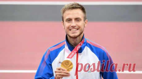 Российский легкоатлет Вдовин выиграл золото Паралимпиады-2024 на дистанции 400 м. Российский атлет Андрей Вдовин завоевал золотую медаль Паралимпийских игр 2024 года в Париже (Франция) в беге на дистанции 400 м. Читать далее