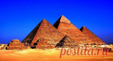 Тусовка зубрилок | Открытие новых пирамид в Египте. По его мнению, существует ощутимая доля вероятности, что известные науке древние малые курганы времен царствования тринадцатой династии, являются аналогичными обнаруженным на фотографиях объектам. Интересно, что египтолог из Америки Сара Паркак, в 2011 г. открыла в Египте целых 17 затерянных пирамид и ряд неизвестных науке древнеегипетских захоронений, используя компьютерную программу Google Earth.