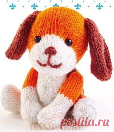 Вязаная игрушка «Щенок Бигля» | DAMские PALьчики. ru