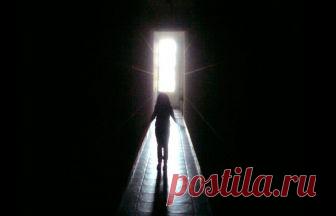 Как помочь себе при сильном психологическим кризисе.... 
Допустим, вы в тупике. Не можете принять решение куда и как двигаться дальше. Одолевает паника и ощущения абсолютной безвыходности положения. Не забывайте – вы всегда сами в силах ответить на любой с…