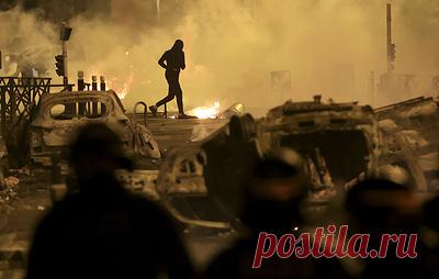 Мэр французского города заявил о нападении на его дом. По словам градоначальника, его жена и ребенок пострадали