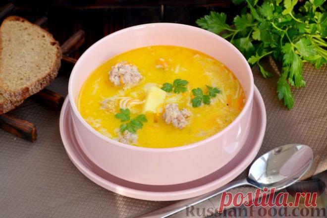 Сливочный суп с фрикадельками и вермишелью Привычный всем вкус супа с фрикадельками и тонкой вермишелью заиграет новыми красками, если добавить в него 2-3 ложки сливок. Нежный, мягкий сливочный