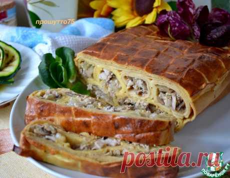 Блинный пирог с курицей и грибами – кулинарный рецепт