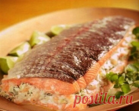 Фаршированный лосось - яркий и нежный вкус