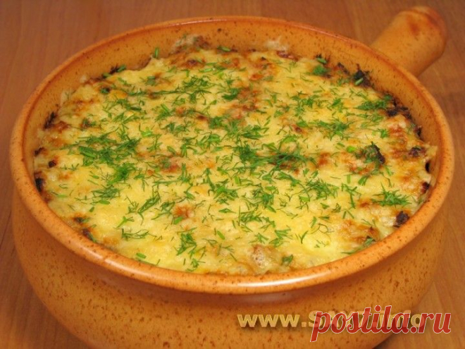 Печень с картофелем, запеченные в горшочке