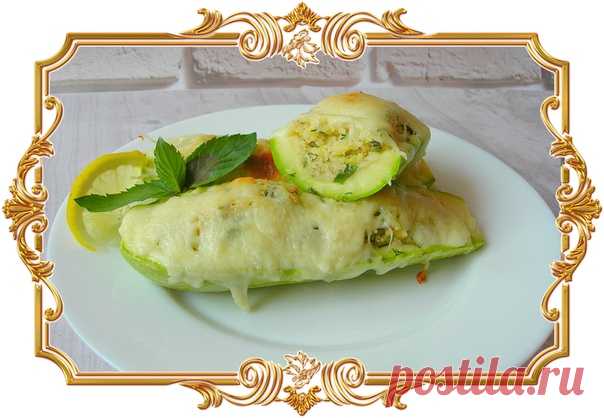 Фаршированные кабачки кус-кусом (рецепт вегетарианский)

Хотим познакомить вас с рецептом фаршированных кабачков, которые мы готовим весь сезон. Готовим фаршированные кабачки в духовке, получаются они необычными и вкусными. Необычные кабачки потому, что в качестве фарша мы используем не банальный рис и мясо, а набирающий популярность кус-кус. Рецепт без мяса, но блюдо достаточно сытное. Можно есть как в горячем, так и в холодном виде.
Показать полностью…
