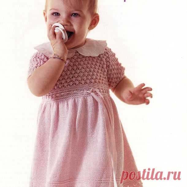 Розовое платье спицами для девочки 1 — 1,5 лет.