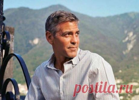 Джордж Клуни пожертвует личную вещь на спасение небольшого театра в Англии