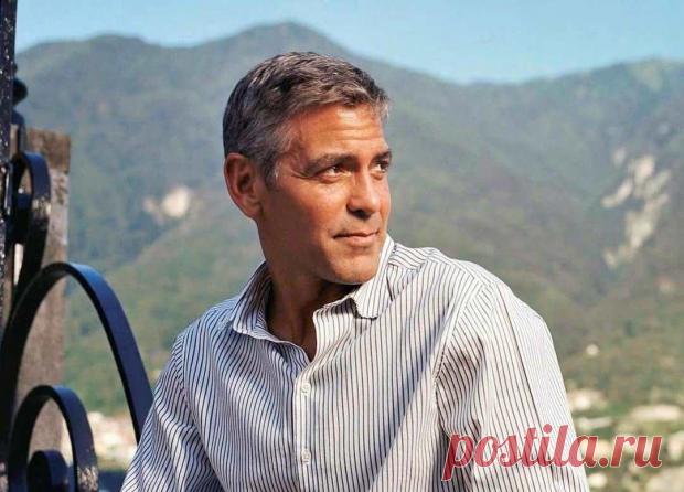 Джордж Клуни пожертвует личную вещь на спасение небольшого театра в Англии