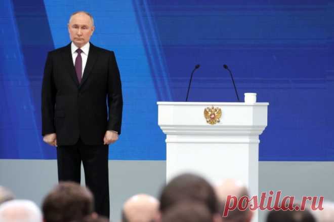 Семья — в приоритете. Президент РФ обьявил о создании нового нацпроекта. 29 февраля президент России огласил послание Федеральному Собранию, в котором анонсировал создание нового нацпроекта «Семья». Также он сообщил о продлении программ семейной ипотеки и материнского капитала до 2030 года.