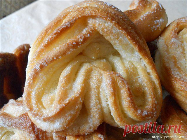 Плюшки, которые ел Карлсон на крыше.