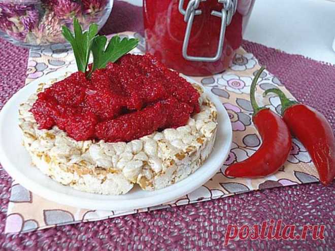 Невероятно вкусная острая икра из свеклы