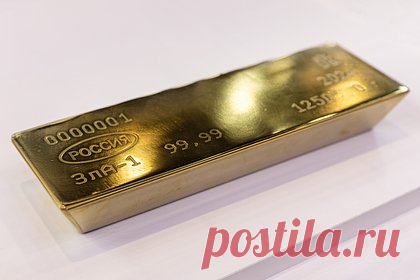 Золотые резервы России рекордно выросли