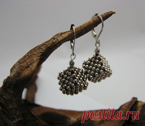 Кубик из бисера своими руками (видео)