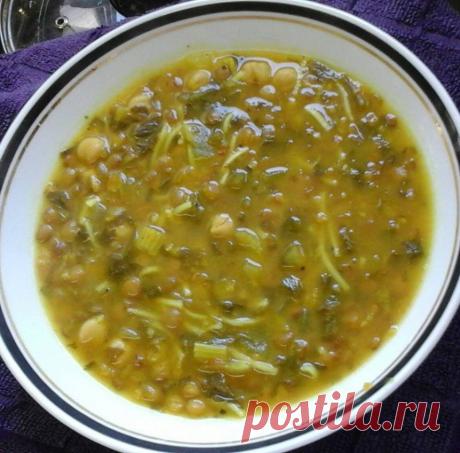 מרק חרירה מרוקאי - מתכון בטוח - FoodisGood מתכונים מתכון בטוח למרק חרירה מרוקאי שמחמם את הגוף - מרק חרירה מעולה עם חומוס עדשים, אטריות וכל טוב. ממש מרק מוצלח במיוחד לחורף! בתאבון..