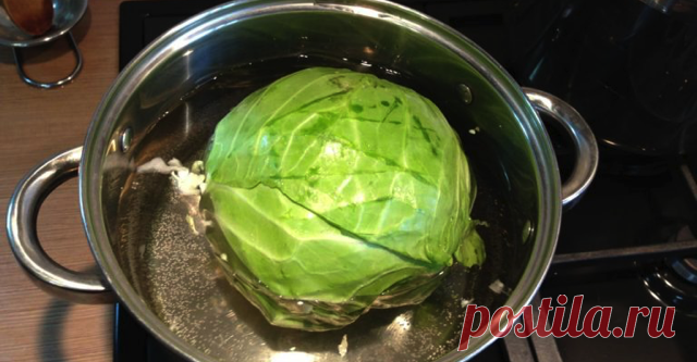 Раньше я целый час тратила на варку капусты для голубцов, а теперь все стало проще благодаря этому лайфхаку! Нет человека, который бы не любил голубцы. Как можно отказаться от этого вкусного блюда, особенно если его подали со сметанкой… ммм… пальчики оближешь! Раньше процесс приготовления голубцов у...