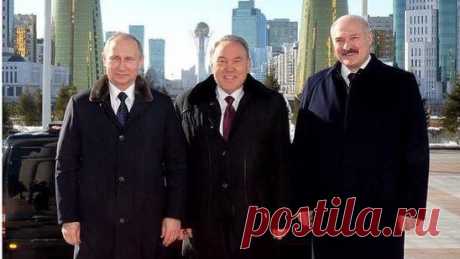 ТРИ БОГАТЫРЯ - РАСТИ, ИМПЕРИЯ !