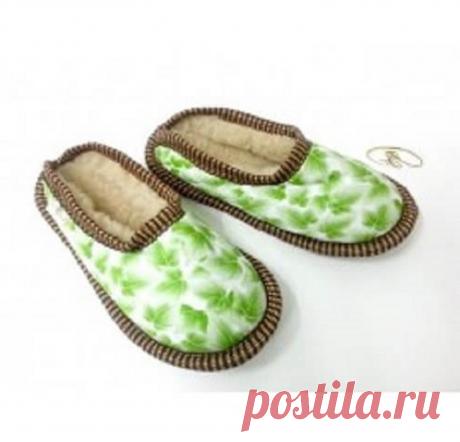 Бабуши из шерсти ЛИСТОЧКИ. Удобные, мягкие, красивые, тёплые домашние бабуши из шерсти
100% шерсть австралийского МЕРИНОСА
Верх: 100% ХЛОПОК
Подошва: твёрдый войлок