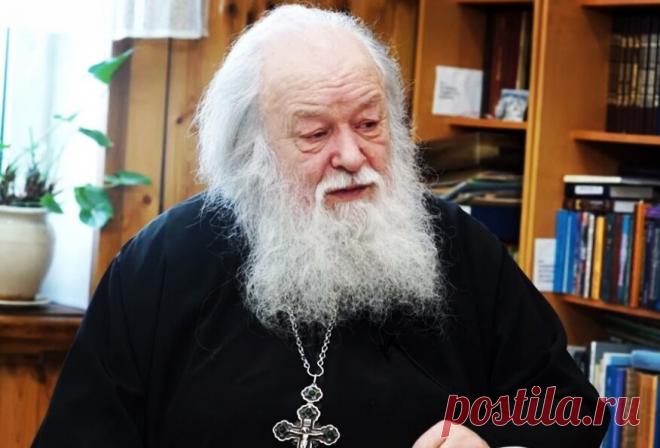 Что делать, если супруги утратили любовь друг к другу? Объясняет священник Валериан Кречетов. | Смотри в себя | Яндекс Дзен