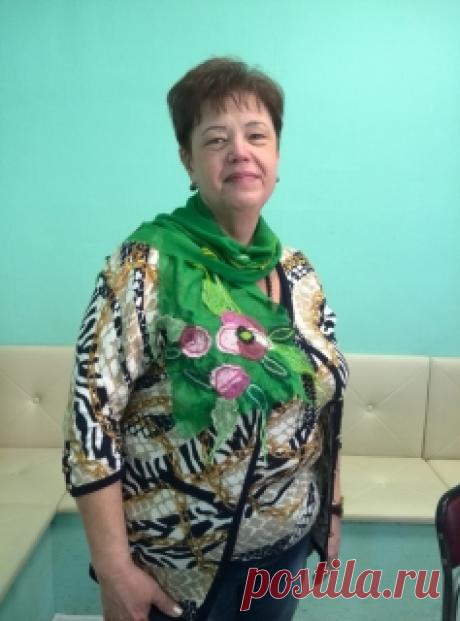 Обучение рукоделию в Москве, яга курсы
Первый мастер-класс в стенах МГУДТ. Создаём в материале весеннее настроение - очаровательный шифоновый шарфик &quot;Яблоневый цвет&quot;)) Результат превзошел все ожидания!