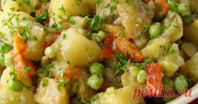 Тушеная картошка с горошком  



 В жизни не ела такой вкуснятины!

Ингредиенты:


Картофель — 8 штук;
Зеленый горошек — 200 гр;
Морковь — 1 шт;
Лук — 1 шт;
Чеснок — 2-3 зубчика;
Петрушка — 2 ст. л;
Вода — 1 стакан;
Соль, перец,…
