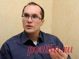 “Просто позор”: Бутусов объяснил, почему РФ удалось устроить побоище в Днепре Журналист Юрий Бутусов считает, что побоище в Днепре 9 мая произошло из-за невнимательности и неадекватного поведения руководства области и местной полиции. Об этом он написал на своей странице в Facebook. “Организаторы не скрывали реваншистский характер провокации, и именно потому сейчас такое ликование в российской пропаганде. Для них важно было показать, что они снова собирают силы, …