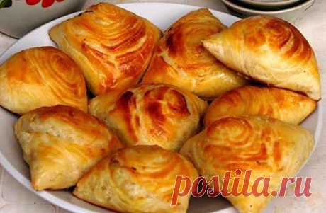 САМСА: Рецепт самсы из слоеного теста. Самса с мясом, курицей, сыром, тыквой.