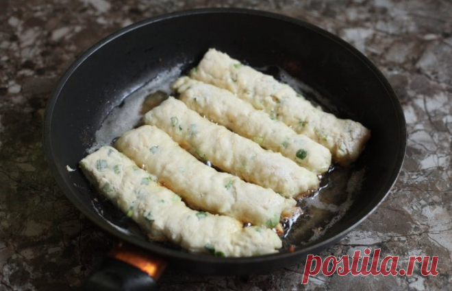 Стакан кефира, 1 яйцо и немного сыра: для целой тарелки вкуснейшей выпечки на завтрак | Домашние рецепты
