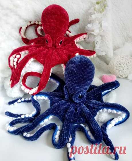 — afewdroppedstitches: sosuperawesome: Plush...