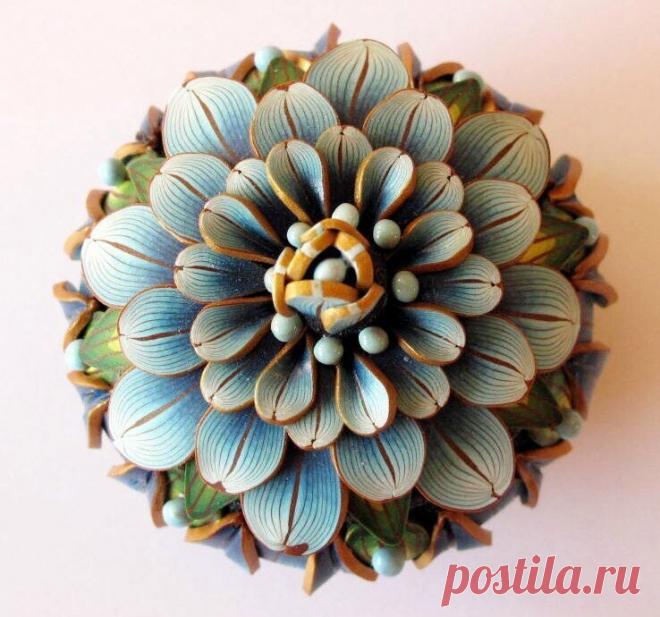 Цветы из полимерной глины в украшениях и на шкатулках Автор: Kim Detmers - Своими руками! - медиаплатформа МирТесен