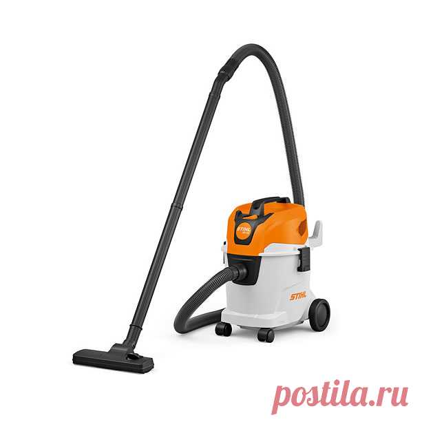 Пылесос STIHL SE 33 удаляет пыль, грязь и жидкости как изнутри, так и снаружи помещений. Применим как в быту, так и на стройках. Выбор режима сухой и влажной уборки, функция продувки за счёт перестановки всасывающей трубы на подключение к воздушной системе, многоступенчатая система фильтрации, система очистки фильтра, переключаемая насадка для пола, универсальная насадка, щелевая насадка. Это все то, что вам потребуется при уборке.