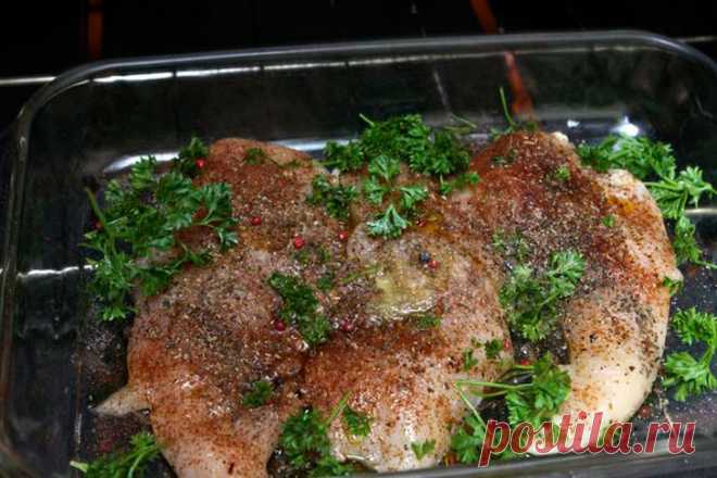 Как запечь куриные грудки в духовке