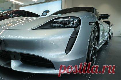 В «Порше Руссланд» подтвердили массовое «окирпичивание» автомобилей