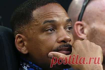 Уилл Смит рассказал о домашнем насилии в его семье. Голливудский актер Уилл Смит признался, что однажды у него появилось желание убить отца. В своих мемуарах он рассказал, с какой проблемой в семье это было связано. По словам артиста, детская травма повлияла на дальнейшую жизнь и карьеру актера: долгое время он сомневался, что заслуживает признания и похвалы.