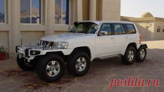 Автомобильные шедевры “Радужного шейха” Мы не считаем чужие деньги – это не наше дело. Но оставить без внимания капиталовложения шейха Хамада бин Хамдана аль Нахайяна невозможно, ведь он тратит внушительные суммы на самые безумные автомобил...