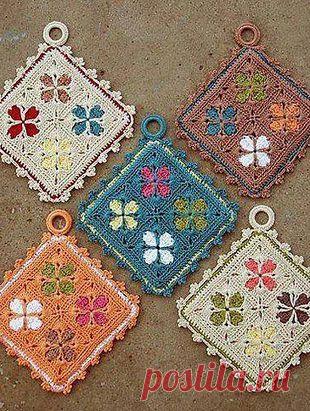 Прихватка из мотивов крючком